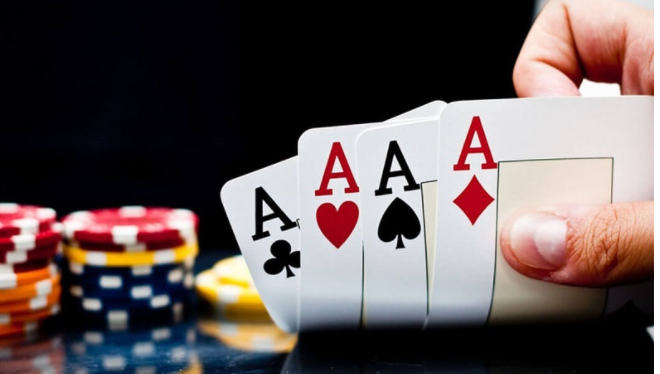 Poker 3 lá trực tuyến và kinh nghiệm chơi từ các thần bài